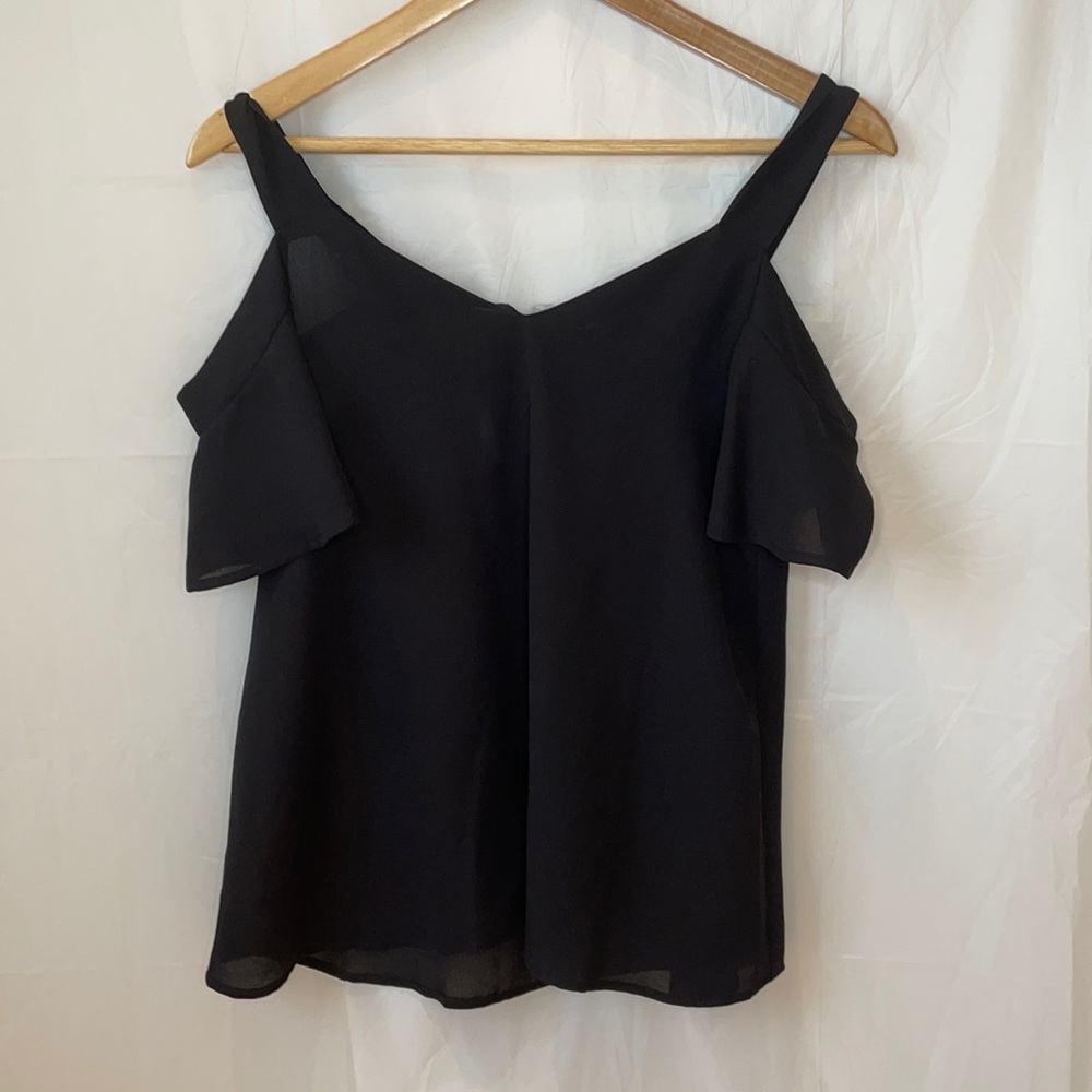 BLACK BLOUSE